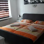 Dachstuebchen An Der Oder *